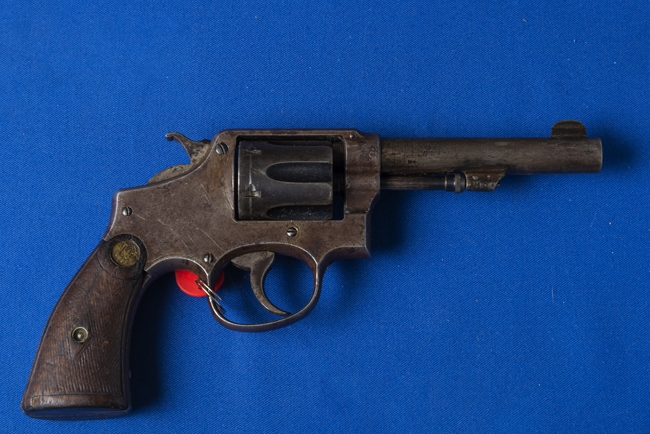 Revolver Double Action and Caliber AO 4612