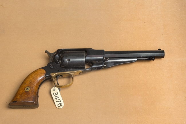 Double action Revolver Caliber 0.36. No 1282